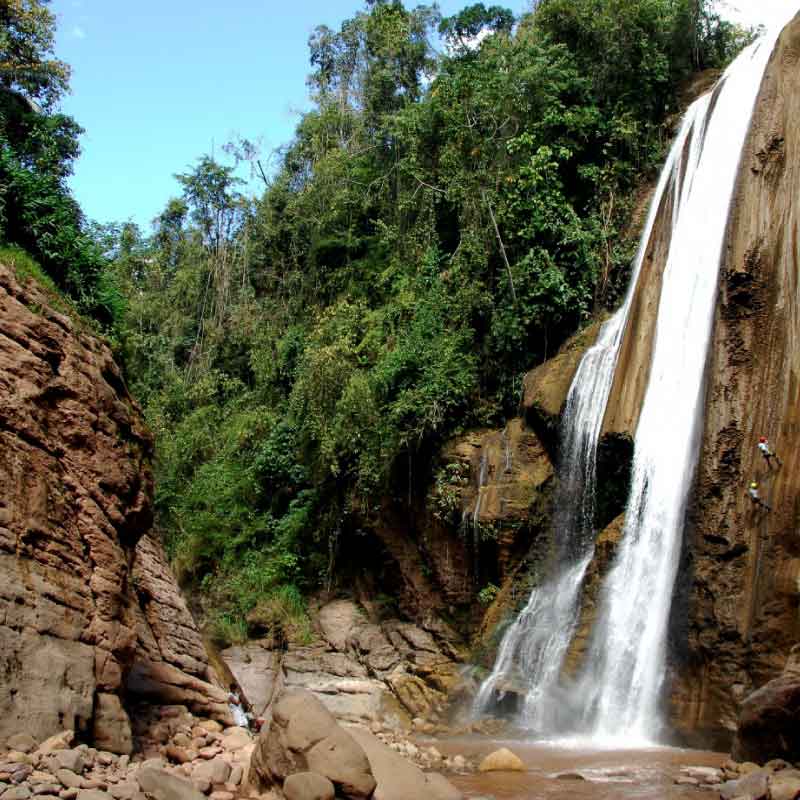 velo de novia Catarata Velo de la Novia en el Valle del Perené.